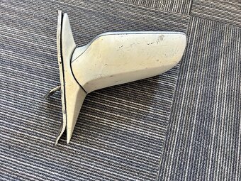 BMW E30 levé zrcátko - 2