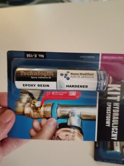 Epoxidový tmel na potrubí - 2