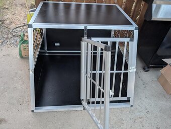 Klec pro psa do auta - 2