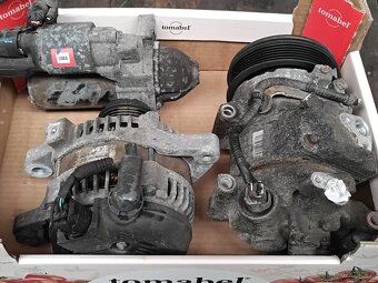 Toyota Auris -- náhradní díly - 2