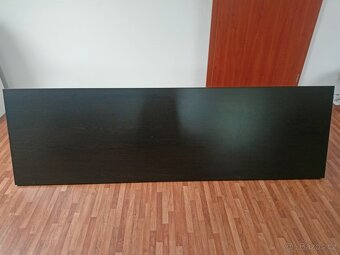 Černý psací stůl - 2