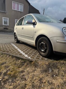 Volkswagen Polo - 2