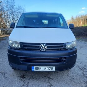 VW Transporter 2,0 tdi 75kw, r.2014, 6 míst,  tažné zařízení - 2