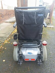 Elektrický invalidní vozík - 2