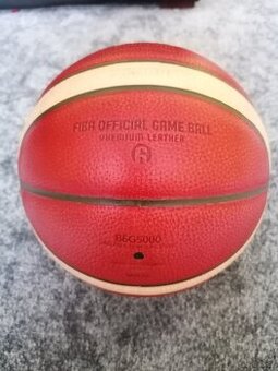 Basketbalový míč Molten B6G5000 - 2
