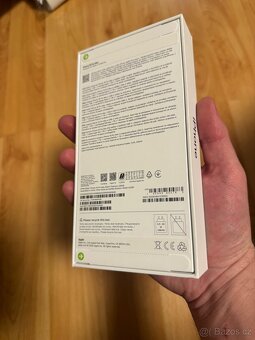 Apple iPhone 16 Pro Max 256 Black / NEROZBALENÝ - 2