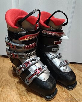 Lyžařské boty SALOMON 4 vel. 27-27,5cm, bota 319mm - 2