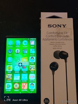MP4 Mahdi M90 16 G + sluchátka Sony drátové - 2