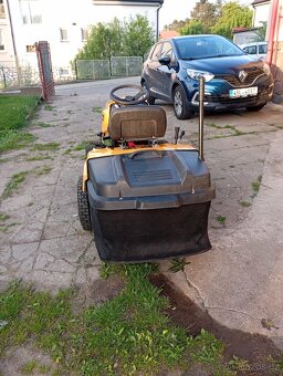 Zahradní trakturek MTD Riwall - 2