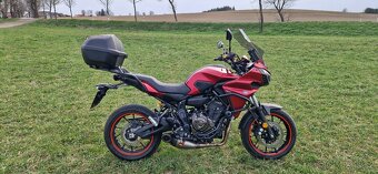 Yamaha MT 07 Tracer, najeto 9000km, výfuk Akrapovič - 2