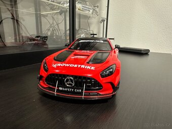 Prodám Mercedes-Benz AMG GT Black series 1:18 - 2