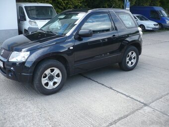 Suzuki Grand Vitara 1.6 i - 2