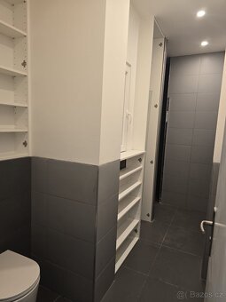 Světlý a útulný družstevní byt 2+kk ve vyhledávané lokalitě - 2