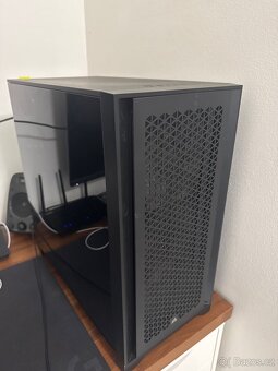 PC s RTX 5070 - 2