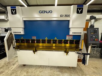Ohraňovací lis GENUO 60t 2500mm NC - ihned k odběru - 2