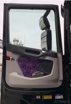 Výplně dveří Scania - 2