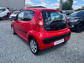 PEUGEOT 107 1,0i TRENDY 1.MAJITEL - 2
