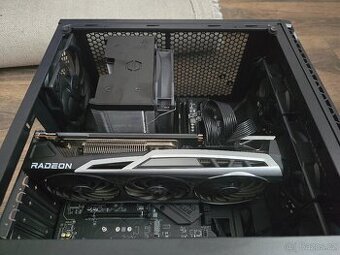 SAPPHIRE NITRO+ AMD Radeon RX 6800 16GB - 2