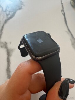 apple watch 1. generace - 2
