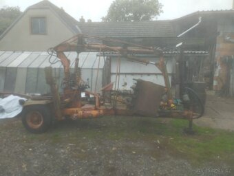 Prodám nakladač unhz500 - 2