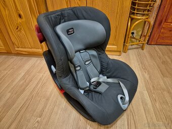 Prodám autosedačku Britax Römer King 2 + zdarma pěnové puzzl - 2