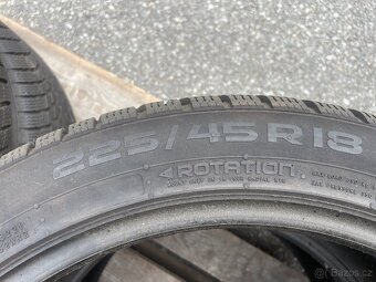 Zimní pneumatiky 225/45 R18 95V - 2