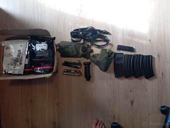 airsoftová zbran/výbava - 2