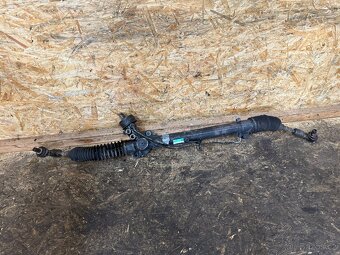 HŘEBENOVÉ ŘÍZENÍ SERVO ŘÍZENÍ VW PASSAT B5.5 8D1422074E - 2