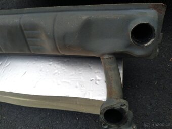 Prodám výfuk na VW T1, T2 od VW - 2