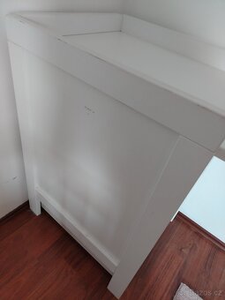 Přebalovací pult - 2