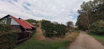 Hustopeče u Brna (1 025m2) - 2