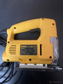 Přímočará pila DeWalt - 2