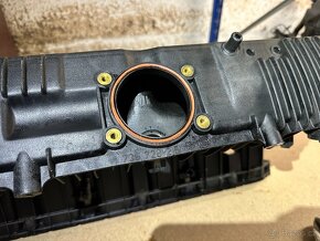 BMW M50B25 sání - 2