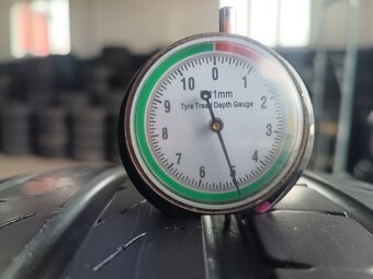 235/50 R19 PIRELLI (4920) - 2