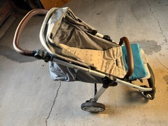 Sportovní kočárek - 2