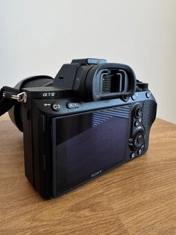 Sony Alpha 7 III + 28-70 OSS (nový) - 2