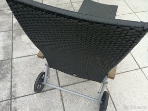 Zahradní lehátko ratan top stav nové PC 8.000 Kč - 2