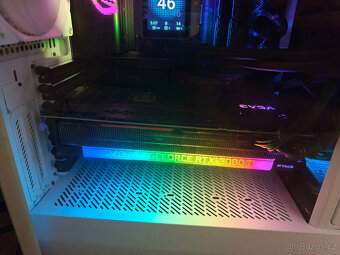 EVGA GeForce RTX 3080 Ti FTW3 ULTRA - 2