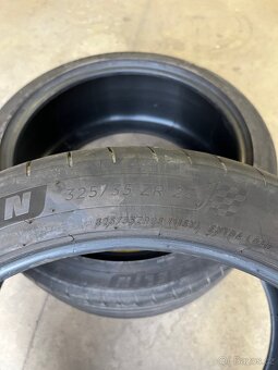 Michelin 325/35 R23 - 2