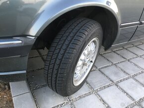 BMW e30 - 2