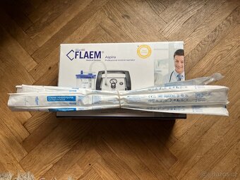 profesionální odsávačka FLAEM ASPIRA 800 ml + odsávací katet - 2