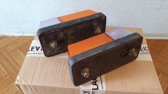 2x poziční světla na Zetor - 2