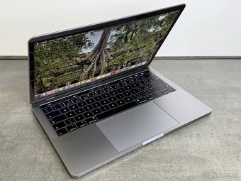 MacBook Pro 13'' 2018 / i5 / 8GB / 256GB SSD / Space Gray - 2