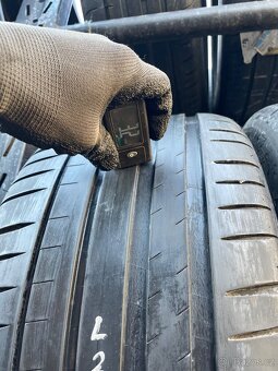 2ks Michelin Pilot Sport 4 255/40 R18 - 2