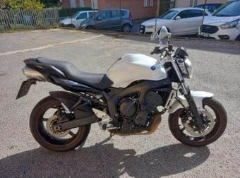 Yamaha FZ6 S2 - 2