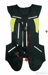 Airbag vesta na motorku - 2