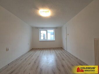 Znojmo - Konice, pronájem bytu 3+1, 65 m2, nezařízený - byt - 2