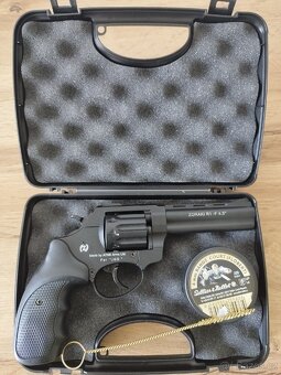 Nový revolver Flobert -Zoraki R1 ráže 4mm. - 2