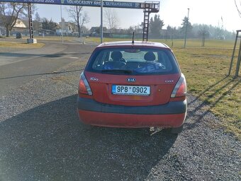 Kia Rio 1.6 - 2