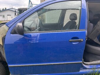 Fabia 1 přední dveře - 2